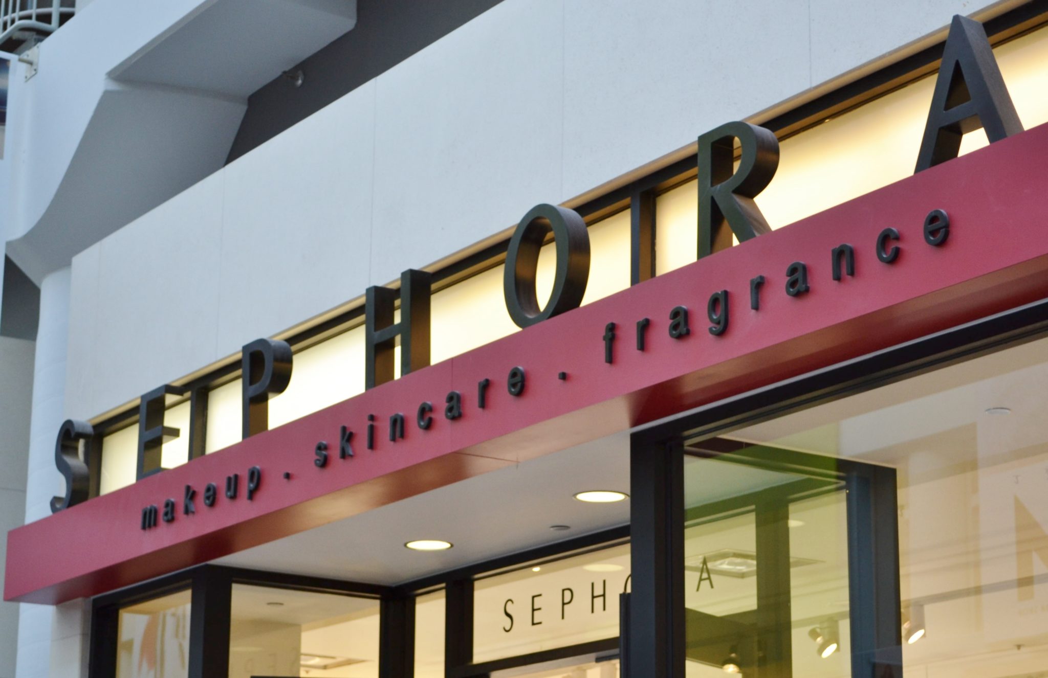 SEPHORA sign and storefront